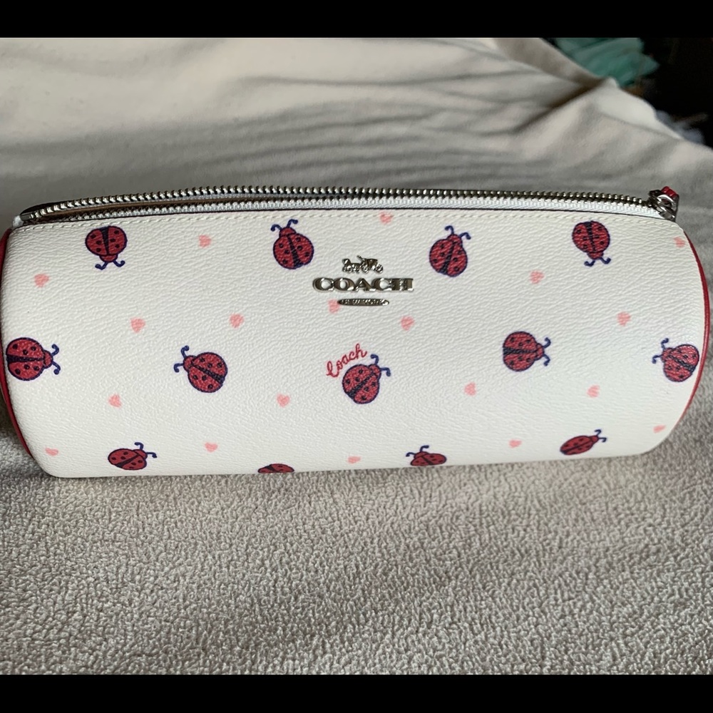 traveling coach purse. NWOT